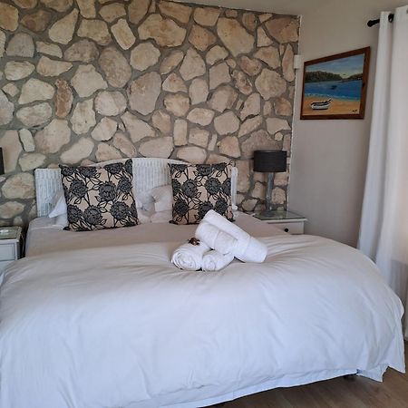 Kleinzee Oceanfront Guesthouse Gansbaai Extérieur photo