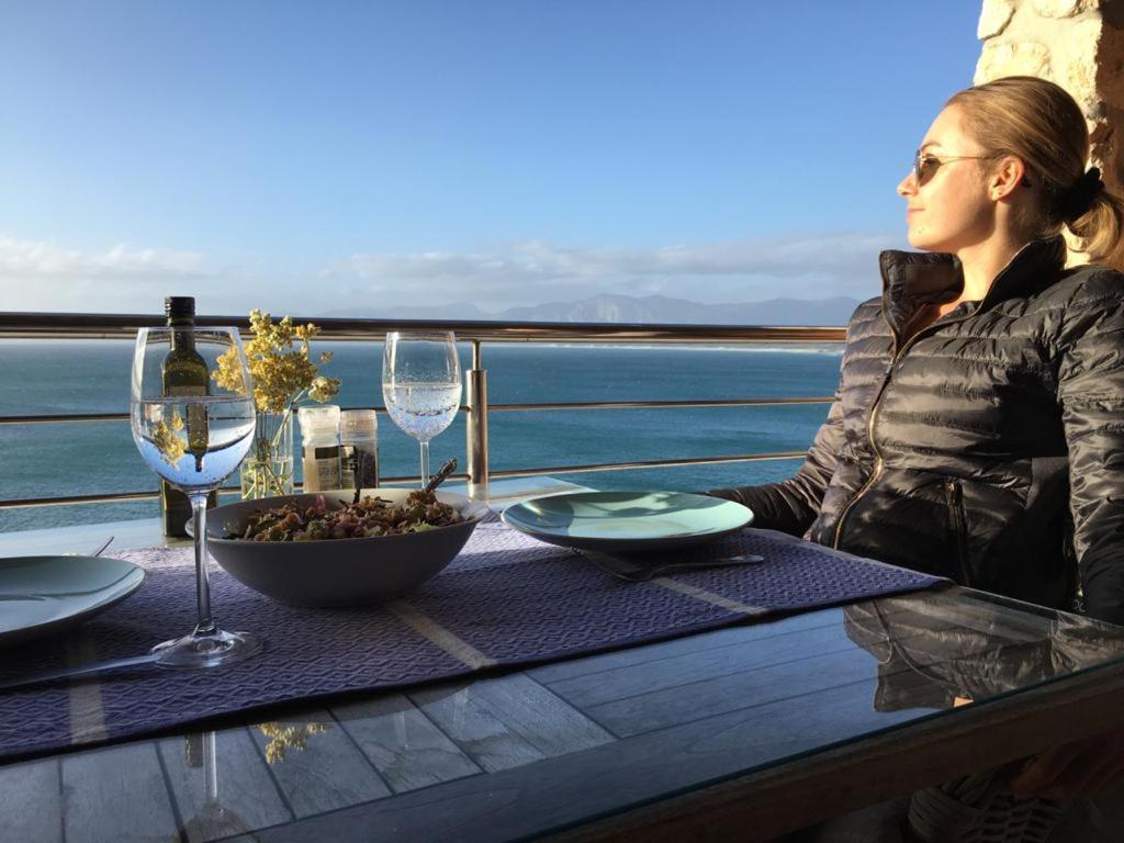 Kleinzee Oceanfront Guesthouse Gansbaai Extérieur photo
