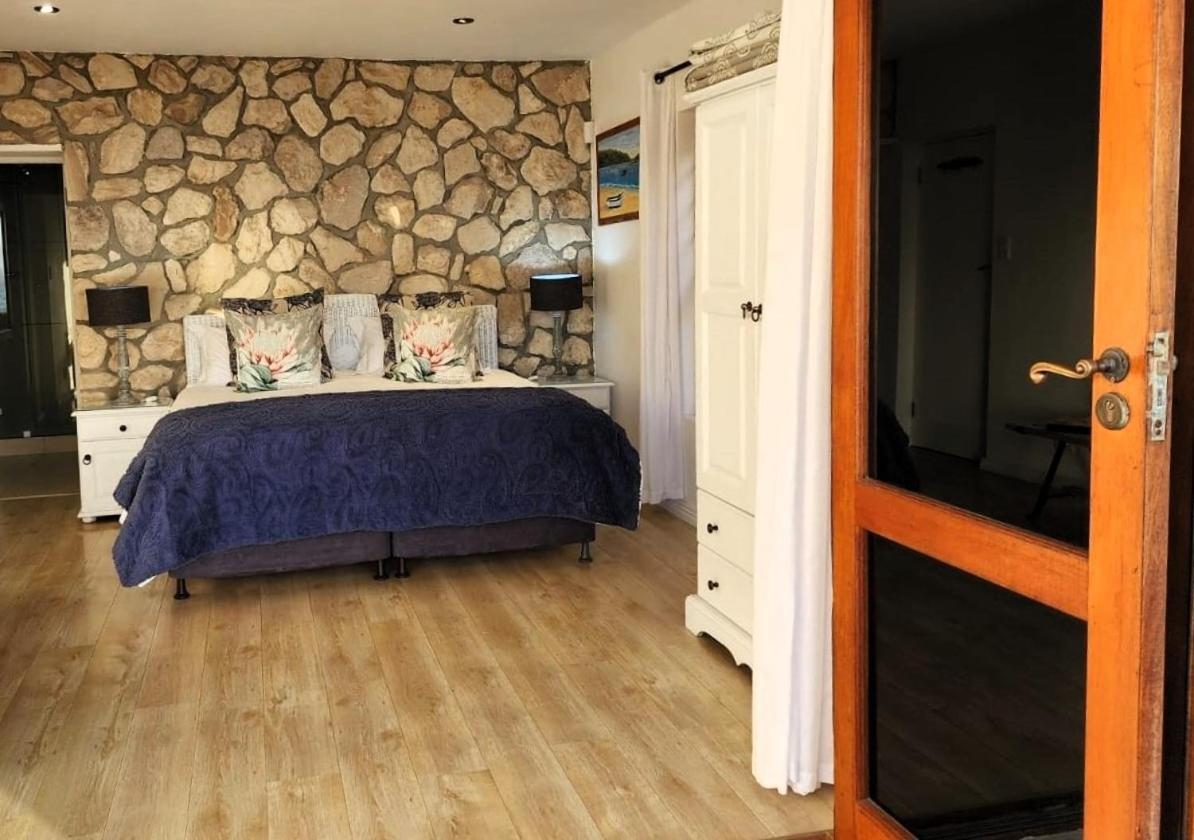 Kleinzee Oceanfront Guesthouse Gansbaai Extérieur photo