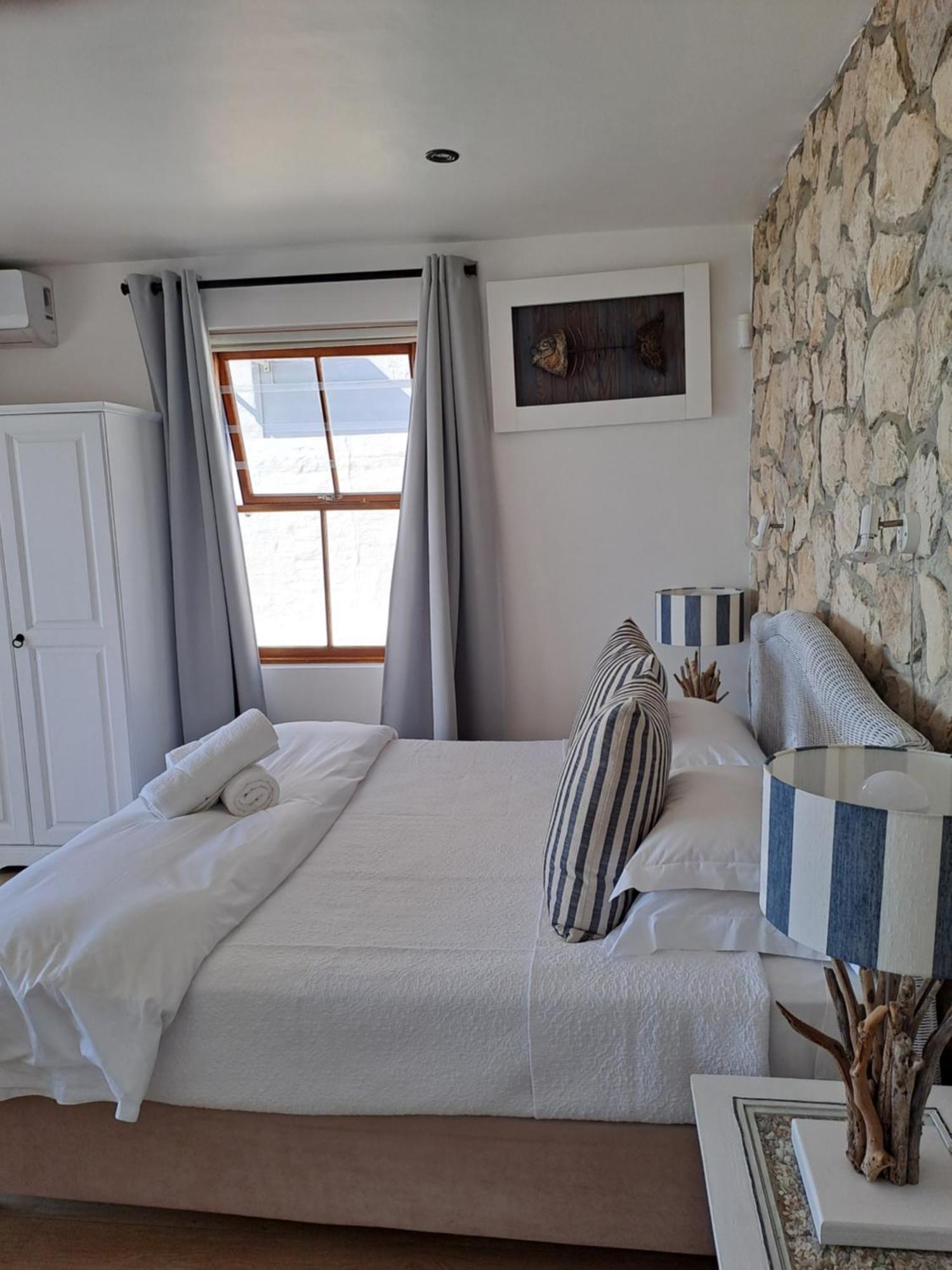 Kleinzee Oceanfront Guesthouse Gansbaai Extérieur photo